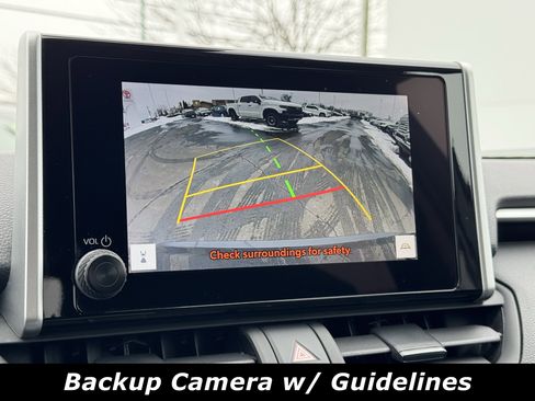 Used 2024 Toyota RAV4 LE image 10