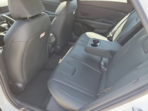 New 2026 Hyundai Elantra SEL Sport FWD image 26