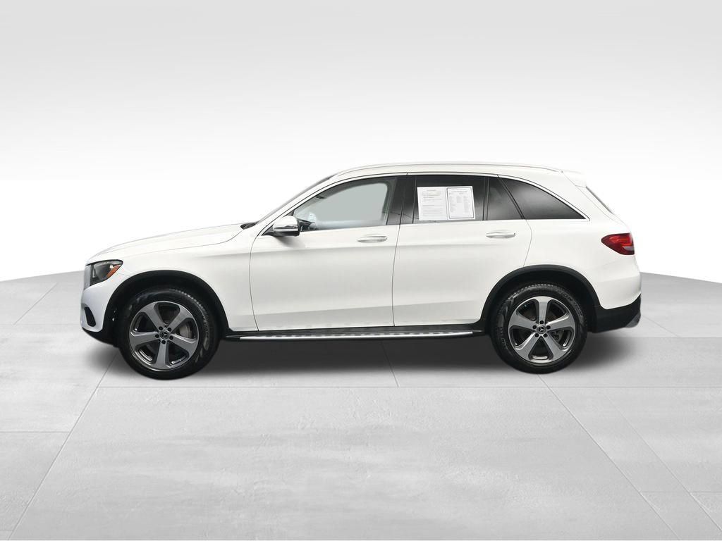 Used 2018 Mercedes-Benz GLC 300 image 2