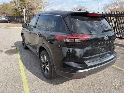 Used 2025 Nissan Rogue SL image 20