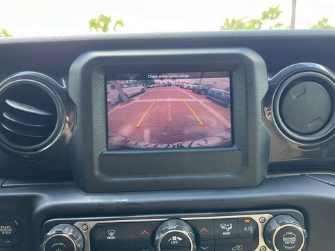 Used 2020 Jeep Wrangler Unlimited Sport AWD/4WD image 24