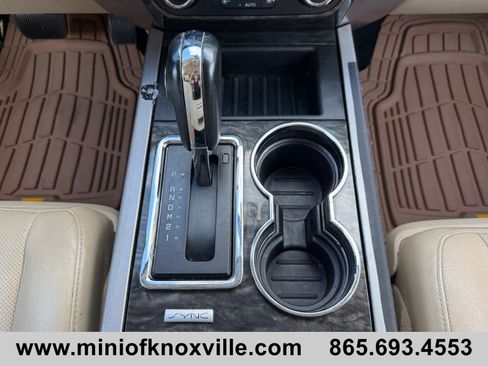 Used 2017 Ford Expedition EL Limited w/ Equipment Group 301A AWD/4WD image 24