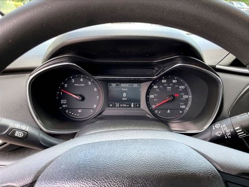 Used 2023 Chevrolet TrailBlazer LT AWD/4WD image 24