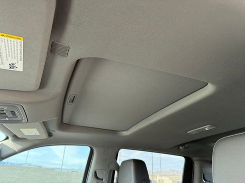 Used 2021 Chevrolet Silverado 1500 LT Trail Boss w/ LT Trail Boss Premium Package image 14