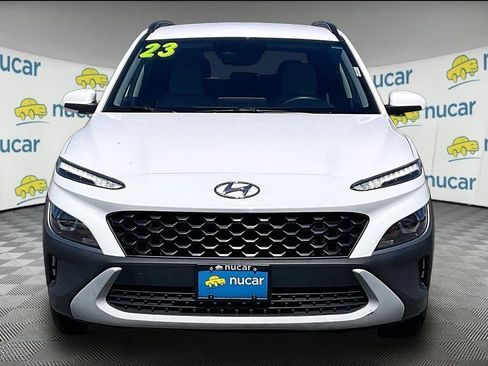 Used 2023 Hyundai Kona SEL FWD image 2