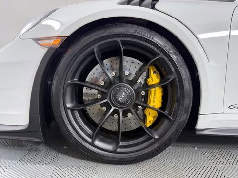Certified 2019 Porsche 911 GT3 RS image 12