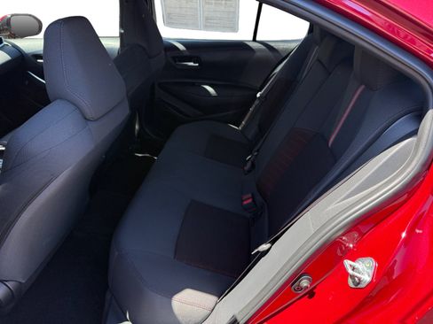 Used 2024 Toyota Corolla SE w/ SE Premium Package FWD image 16