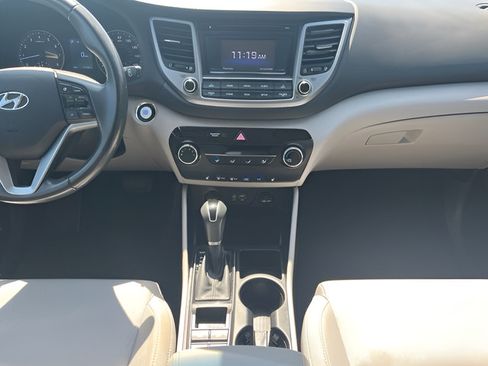 Used 2017 Hyundai Tucson Sport w/ Cargo Package AWD/4WD image 26