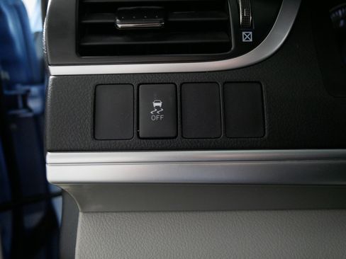 Used 2013 Toyota Camry LE image 26