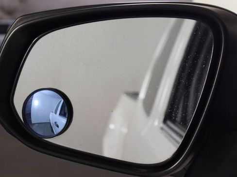 Used 2021 Toyota Tacoma SR image 31