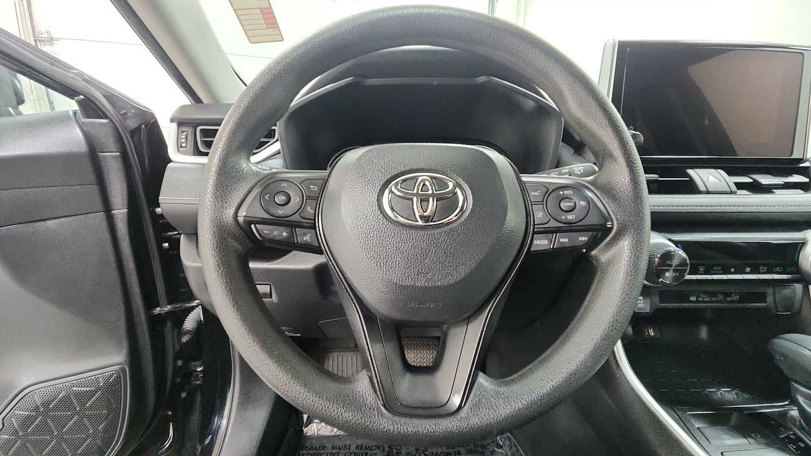 Certified 2024 Toyota RAV4 LE AWD/4WD image 16