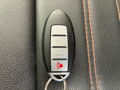 Used 2021 Nissan Kicks SR w/ SR Premium Package FWD image 28