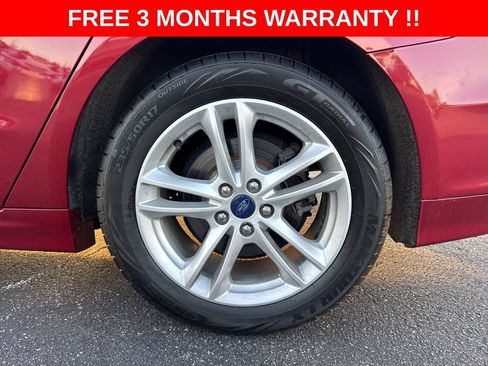 Used 2018 Ford Fusion SE w/ Fusion SE Technology Package FWD image 34