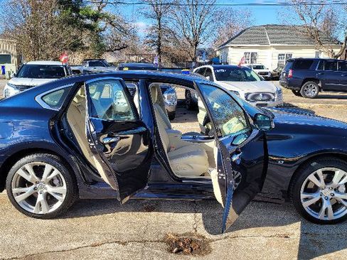 Used 2015 INFINITI Q70 3.7 w/ Technology Package image 21