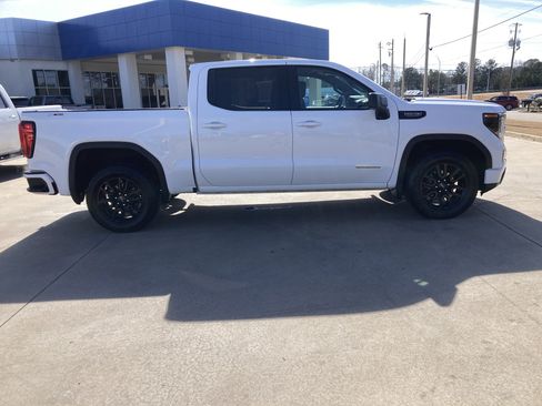 Certified 2025 GMC Sierra 1500 Elevation image 5