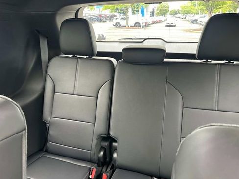 New 2026 GMC Acadia Elevation w/ Elevation Premium Package image 11