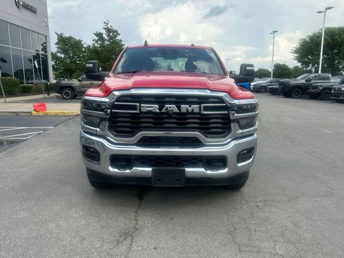 Used 2026 RAM 2500 Big Horn AWD/4WD image 9