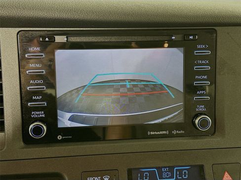 Used 2019 Toyota Sienna LE AWD/4WD image 6