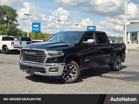 Used 2025 RAM 1500 Laramie w/ Bed Utility Group AWD/4WD image 1