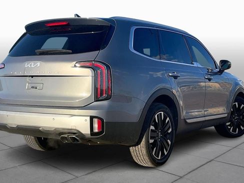Used 2023 Kia Telluride SX image 12
