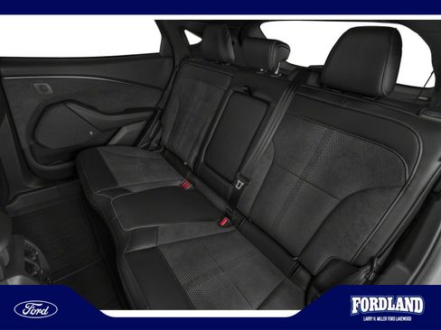 Used 2022 Ford Mustang Mach-E GT AWD/4WD image 8