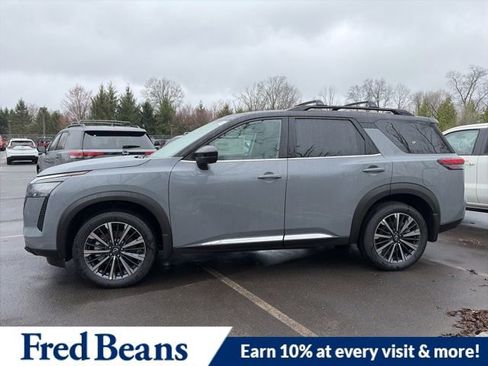 New 2026 Nissan Pathfinder Platinum w/ Cargo Package image 4