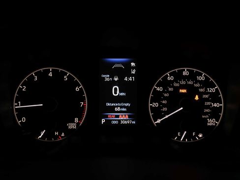 Certified 2023 Toyota Corolla Cross L image 28