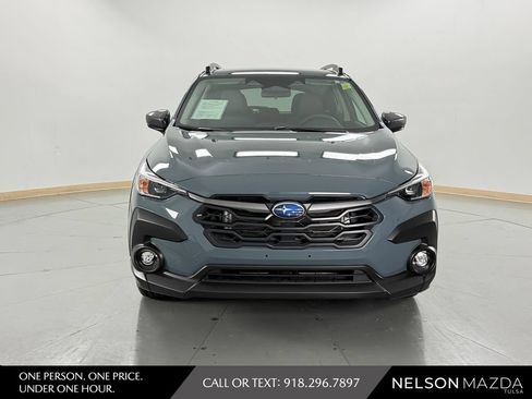 Used 2024 Subaru Crosstrek 2.0i Premium AWD/4WD image 2