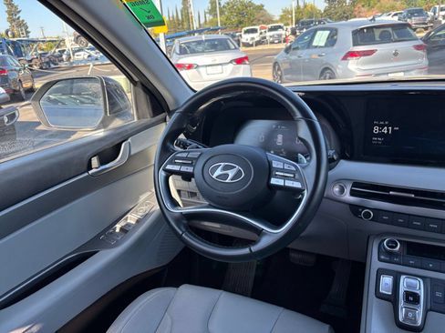 Used 2025 Hyundai Palisade SEL AWD/4WD image 38