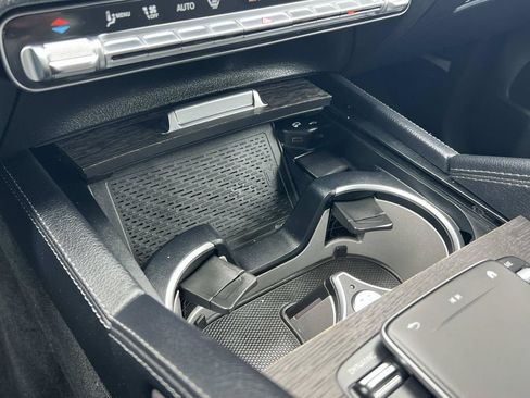 Used 2021 Mercedes-Benz GLS 450 4MATIC image 18
