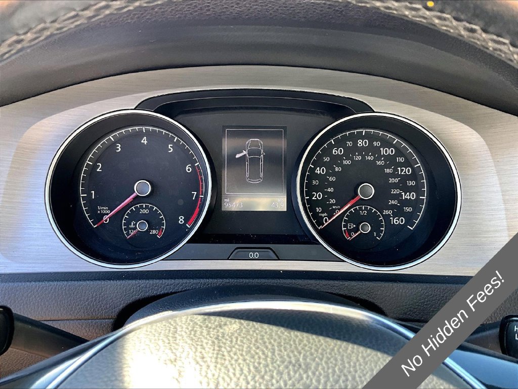 Used 2016 Volkswagen Golf S FWD image 17