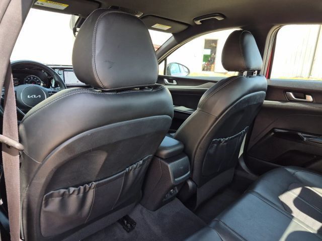 Used 2022 Kia K5 GT-Line FWD image 12