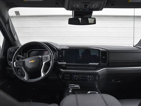 Used 2023 Chevrolet Silverado 1500 LTZ AWD/4WD image 24