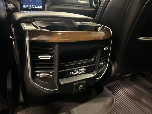 Used 2022 RAM 1500 Laramie image 30