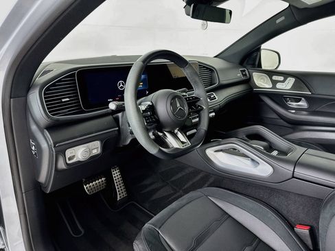 Certified 2025 Mercedes-Benz GLE 53 AMG 4MATIC Coupe image 10