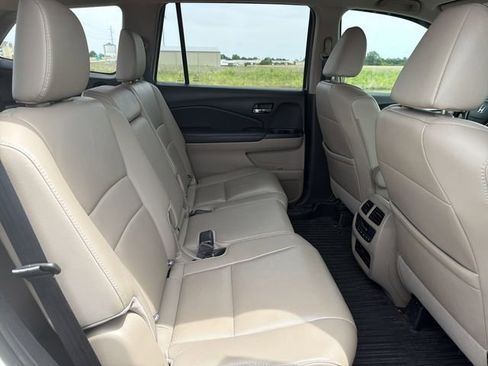 Certified 2018 Honda Pilot EX-L image 14
