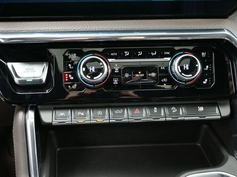 Used 2024 GMC Sierra 1500 Denali image 36