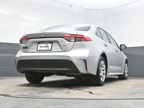 Used 2023 Toyota Corolla LE FWD image 39