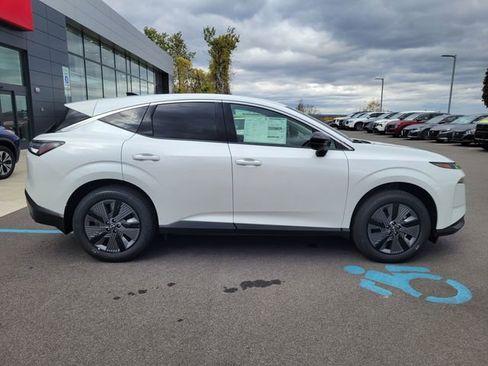 New 2026 Nissan Murano SL AWD/4WD image 2
