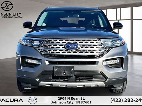 Used 2022 Ford Explorer Limited w/ Equipment Group 301A image 3