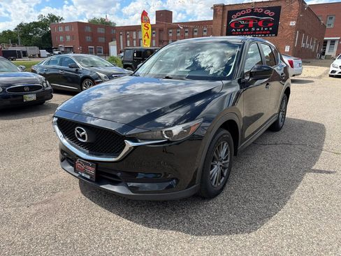 Used 2017 MAZDA CX-5 Sport FWD image 2