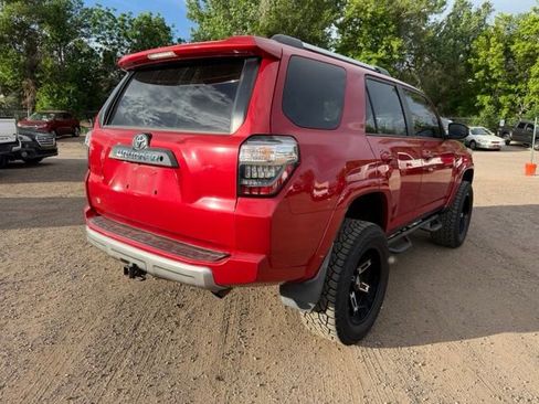 Used 2015 Toyota 4Runner Trail AWD/4WD image 5