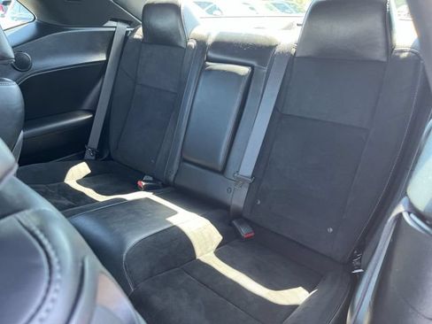 Used 2019 Dodge Challenger R/T Scat Pack RWD image 25
