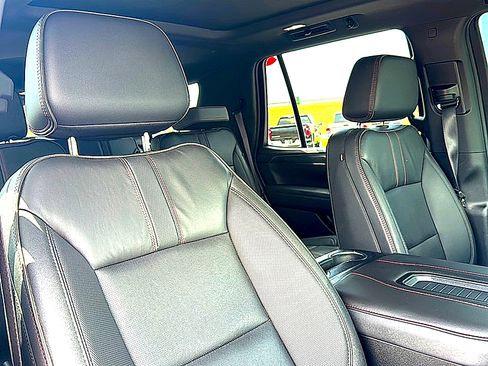 Used 2024 Chevrolet Tahoe RST w/ Luxury Package AWD/4WD image 26