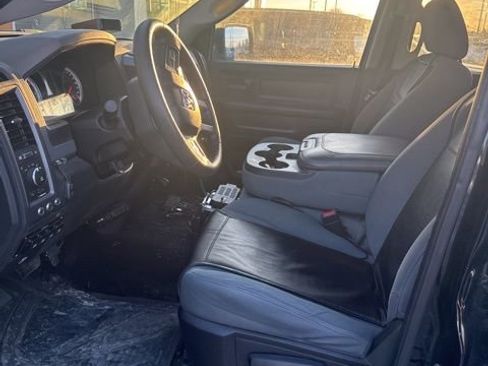 Used 2013 RAM 1500 Express image 27