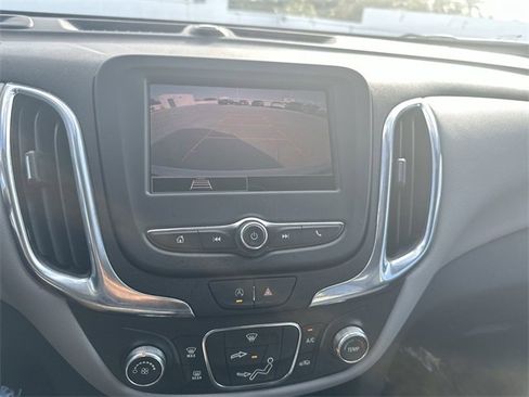 Used 2023 Chevrolet Equinox LS w/ LS Convenience Package image 16