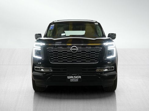 Used 2025 Nissan Armada Platinum image 8