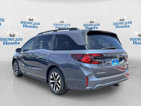 New 2026 Honda Odyssey EX-L image 2