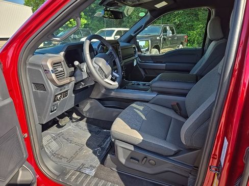 New 2026 Ford F150 XLT w/ Equipment Group 302A MID AWD/4WD image 13