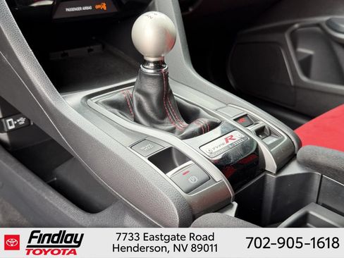 Used 2019 Honda Civic Type R image 9